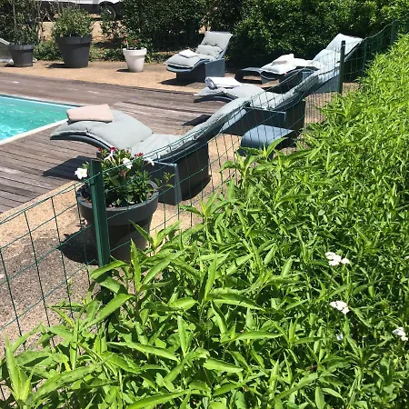 Luxury Apartments Near The Eiffel Tower 3* Paris