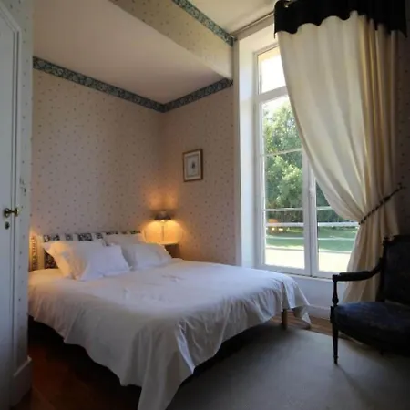 Bed & Breakfast Luxury Apartments Near The Eiffel Tower 3*