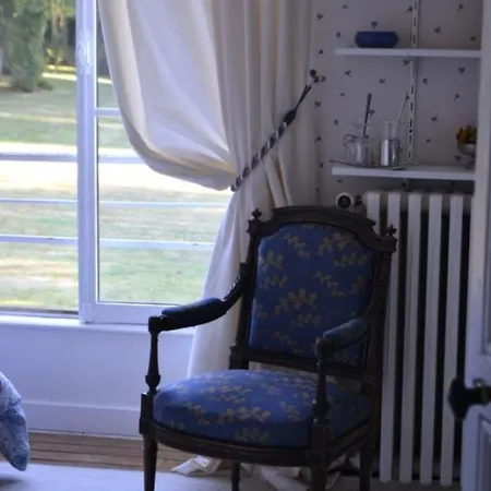 Bed & Breakfast Luxury Apartments Near The Eiffel Tower 3*