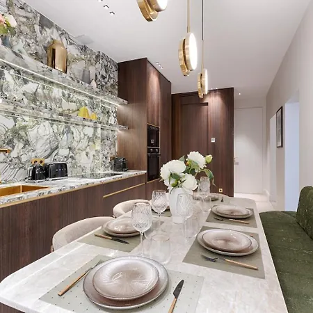 Luxury Apartments Near The Eiffel Tower Panzió 3*