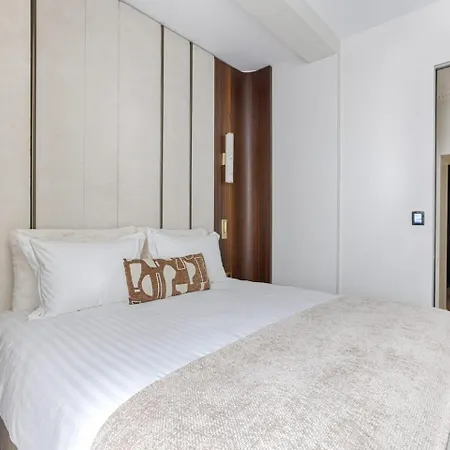 Luxury Near The Eiffel Tower