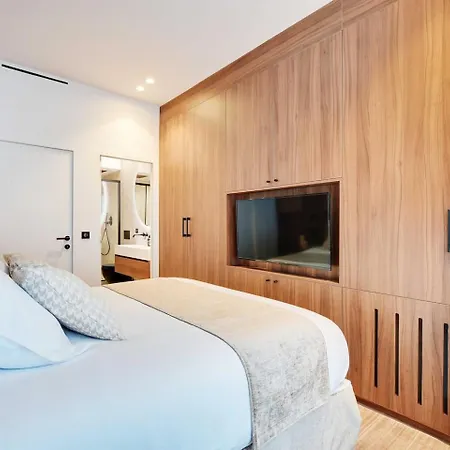 Panzió Luxury Apartments Near The Eiffel Tower Párizs