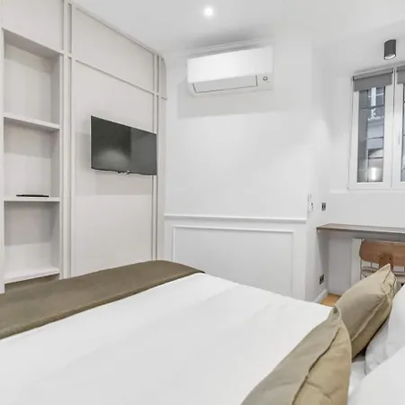 Luxury Near The Eiffel Tower Bed & Breakfast Paris